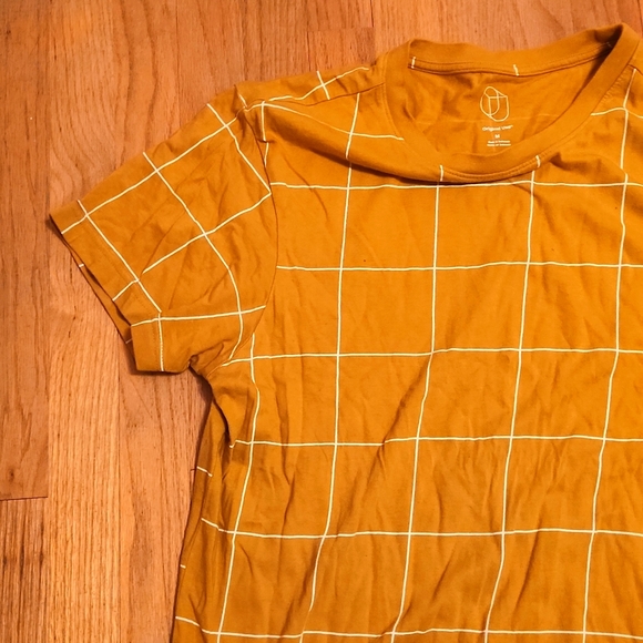 Target Yellow Square Line Casual T-Shirt Men's M - Picture 3 of 3